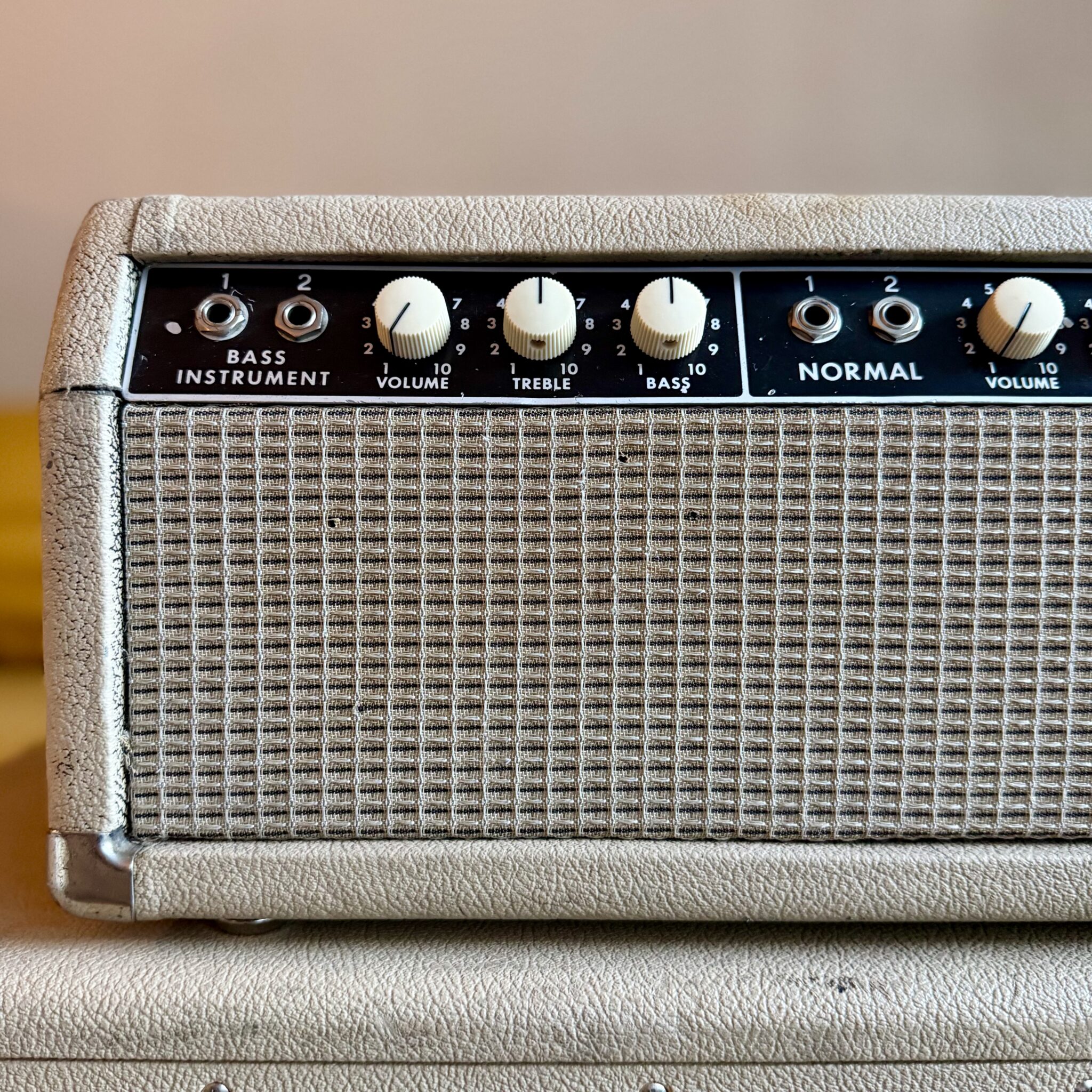 Pre-CBS 1964 Fender Bassman Amp 6G6-B 50-Watt Blonde Tolex with Black ...