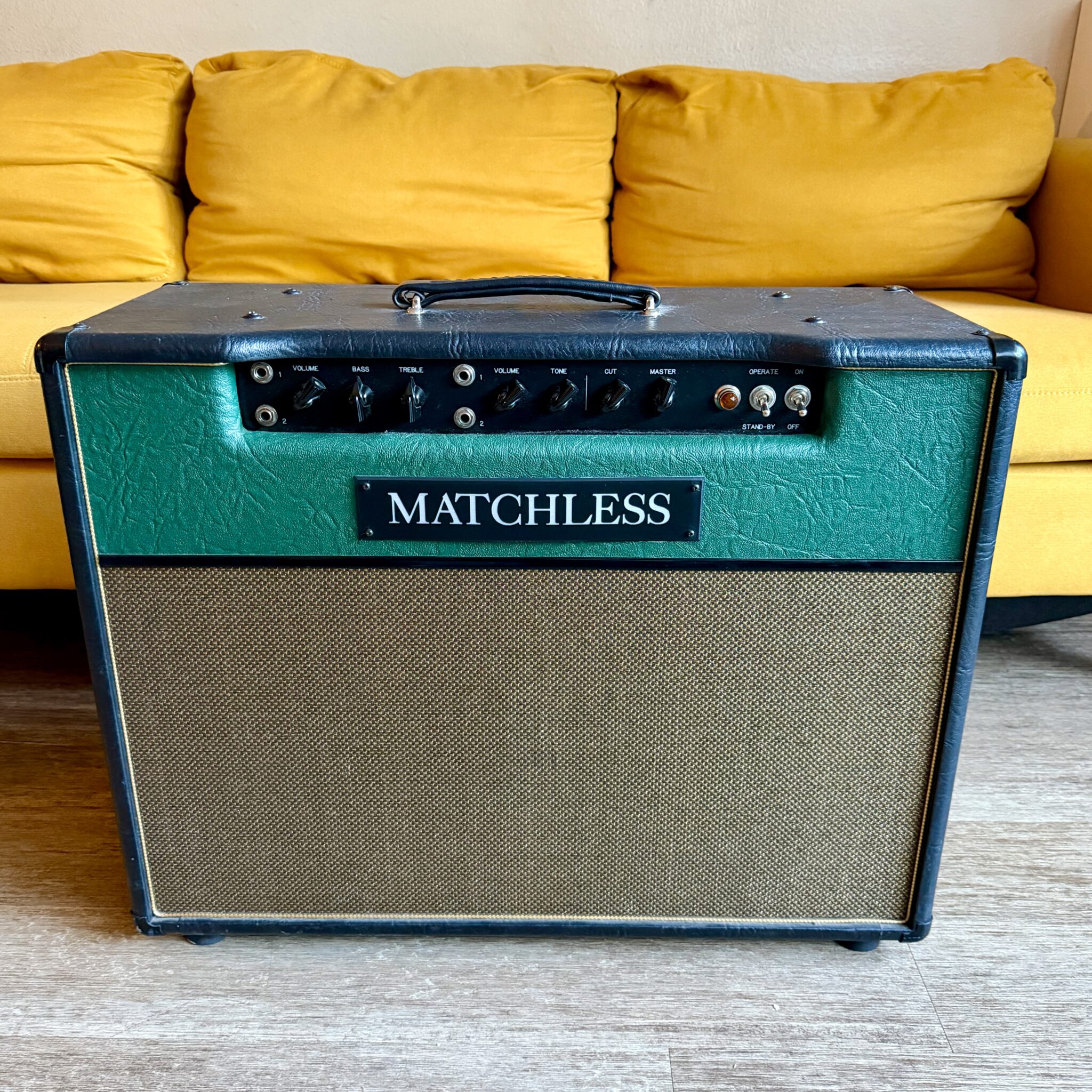 Matchless Anp 2007 Matchless DC-30 2×12″ 30-Watt Combo Amp - I Want That Guitar