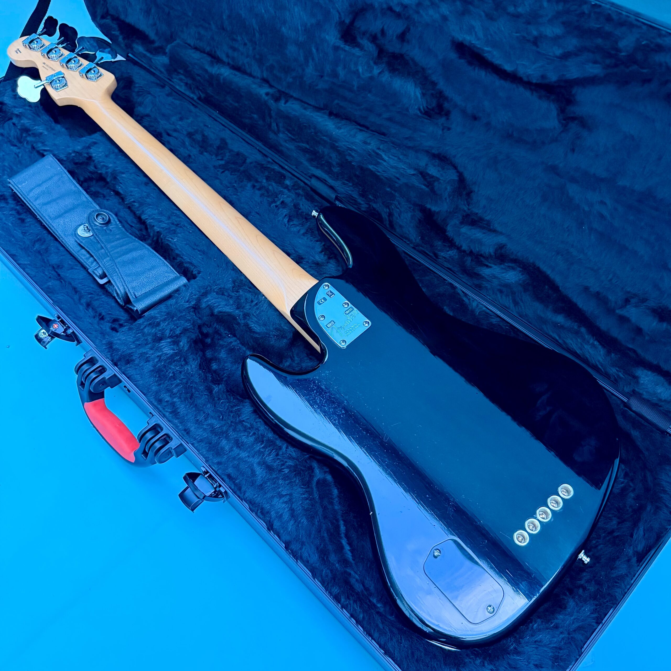 2012 Fender Am Dlx Jazz Bass V Black - 12