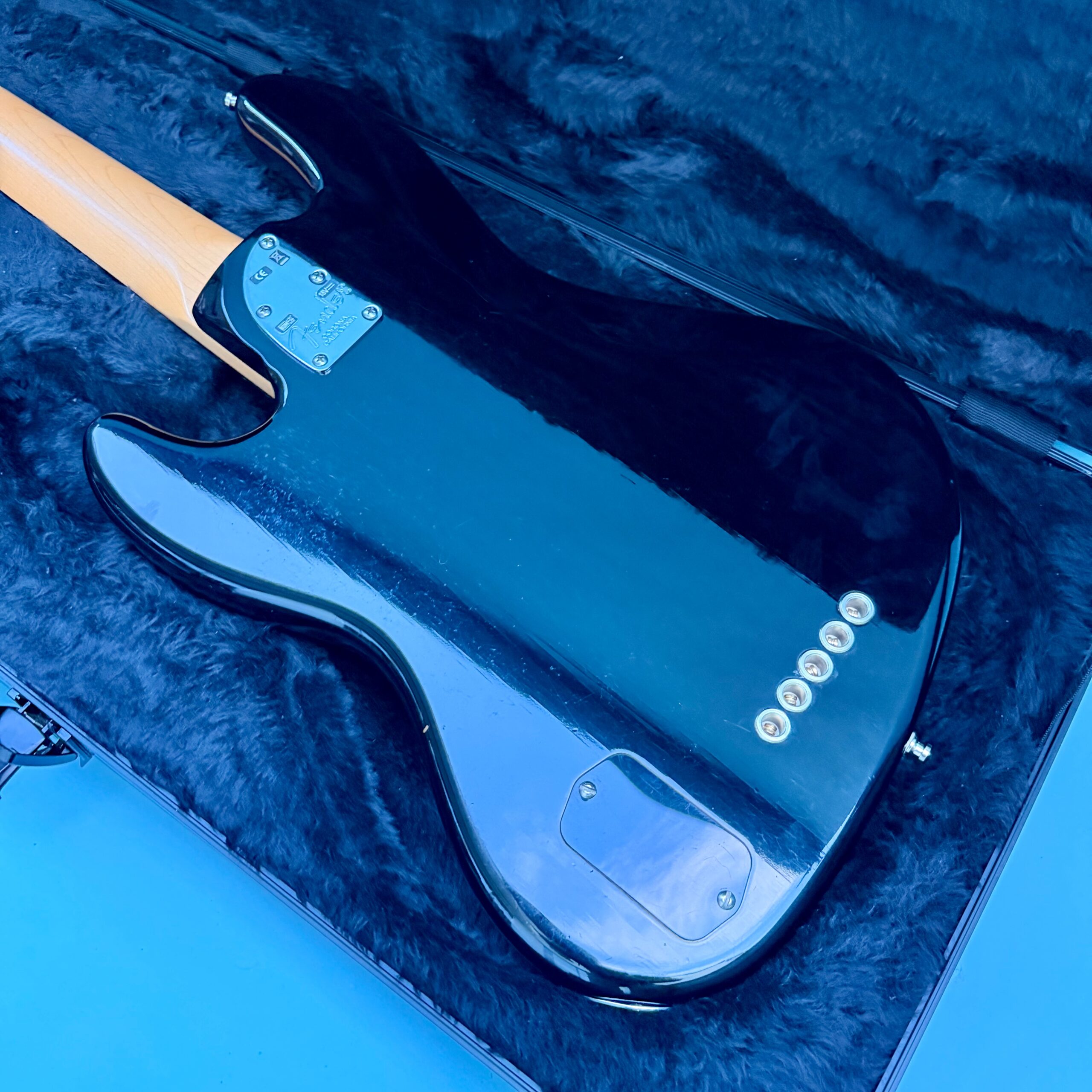 2012 Fender Am Dlx Jazz Bass V Black - 13