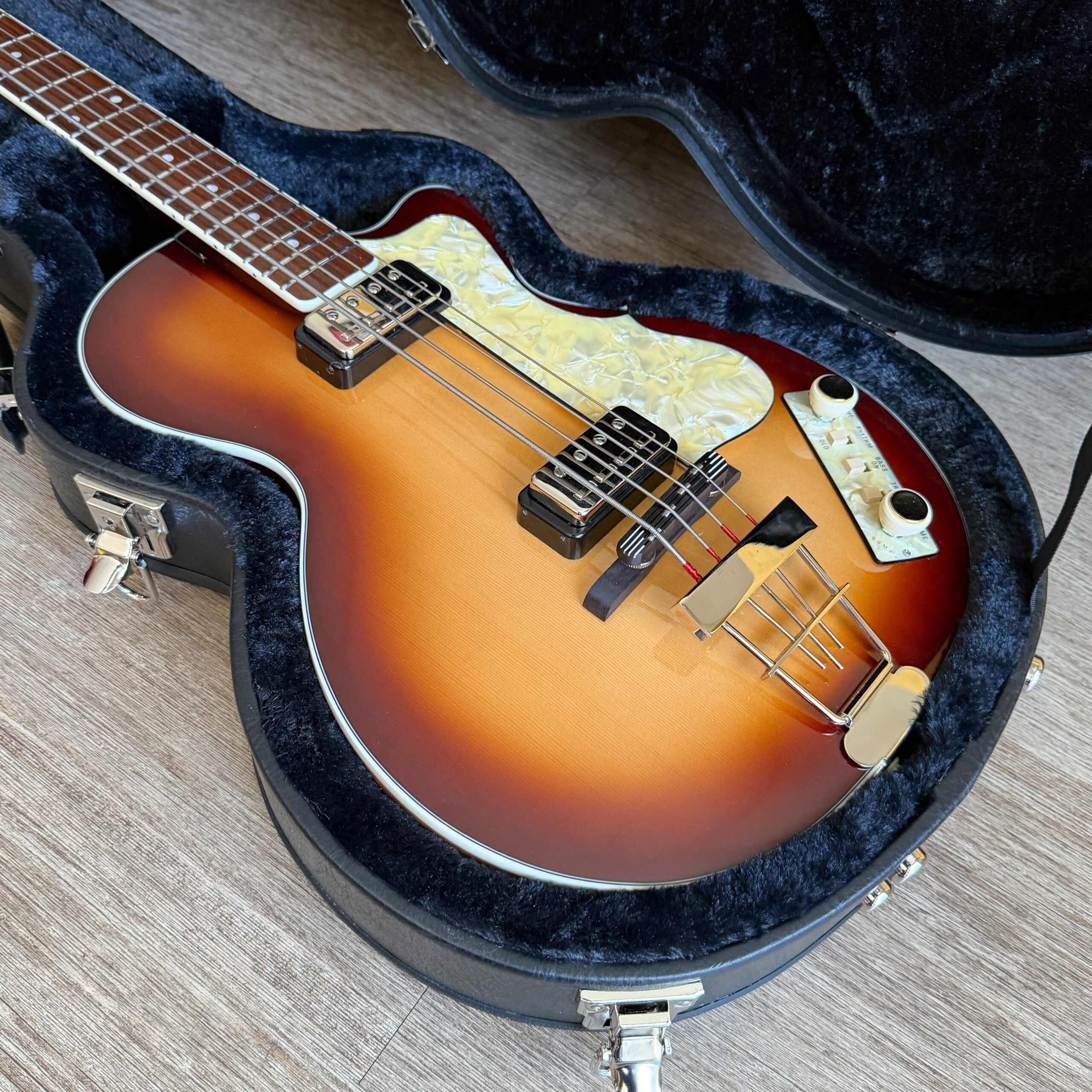 Hofner CT-500-2 Club SB w-OSHC - 10