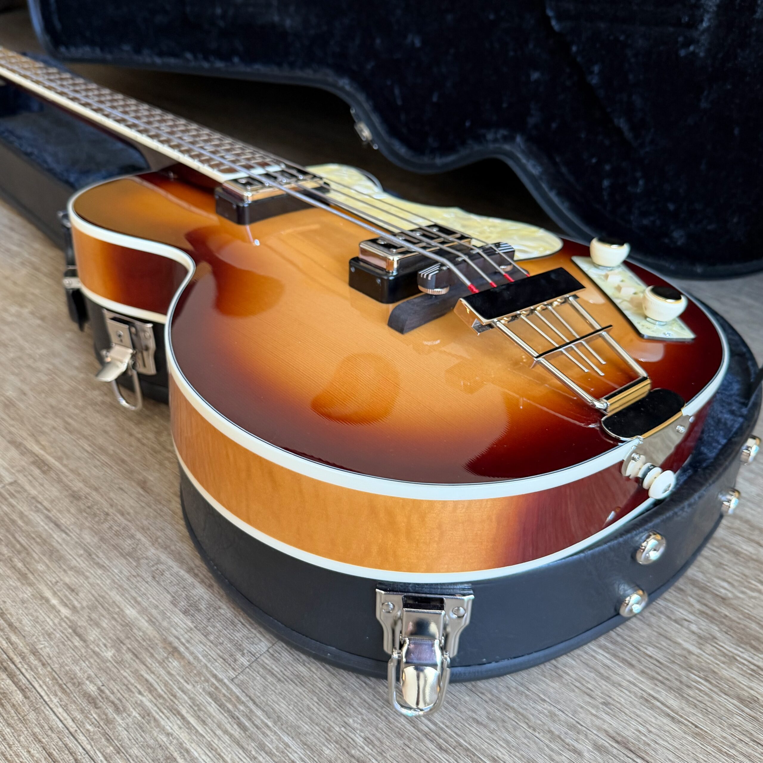 Hofner CT-500-2 Club SB w-OSHC - 17