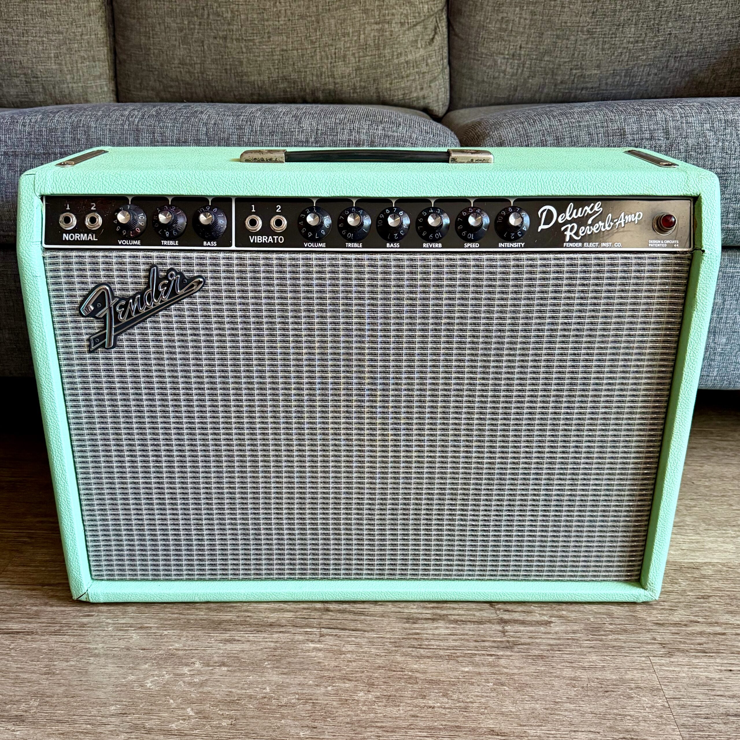 1964 Fedner Dlx Reverb SG Players - 4