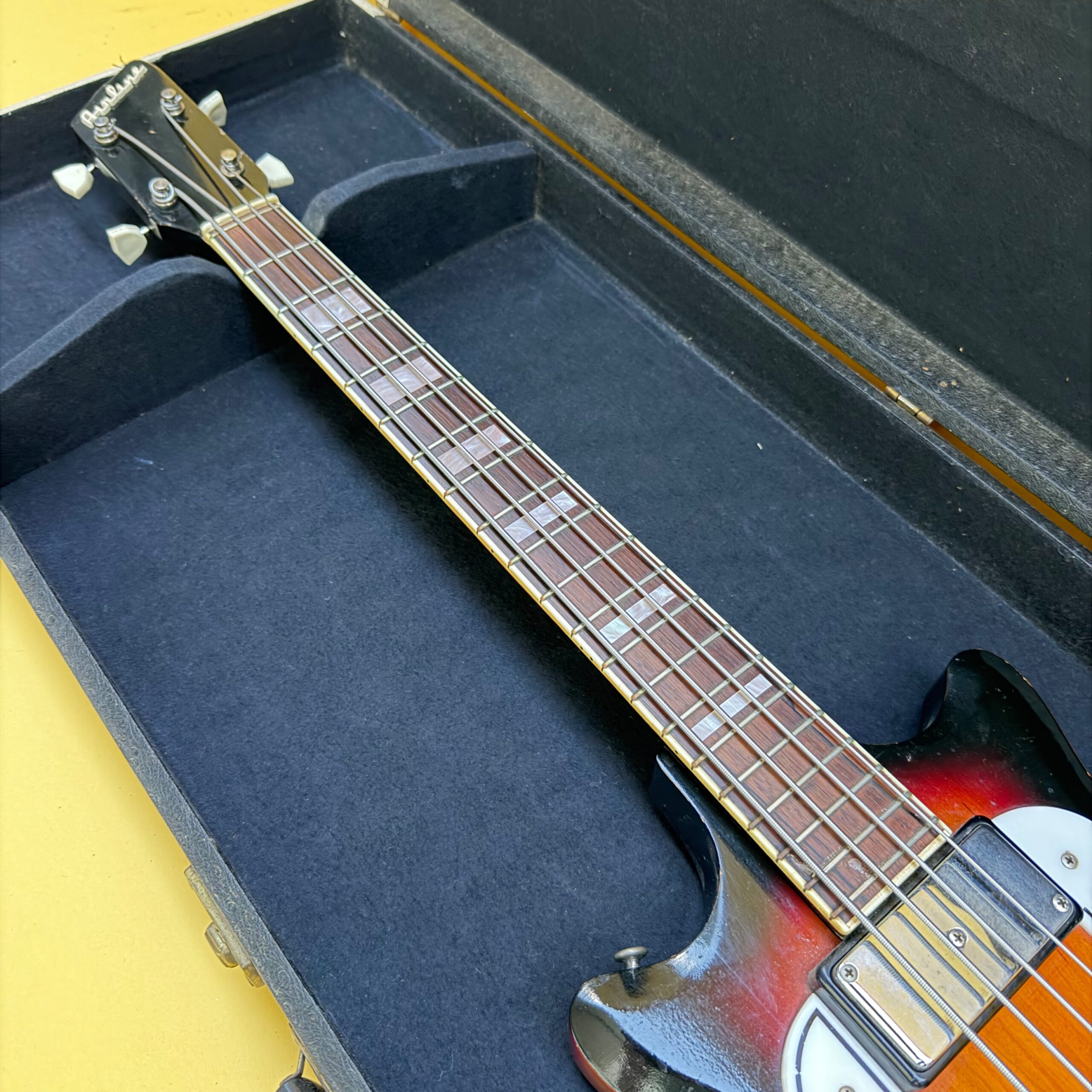 1962 Airline Pocket Bass 3TSB - 6
