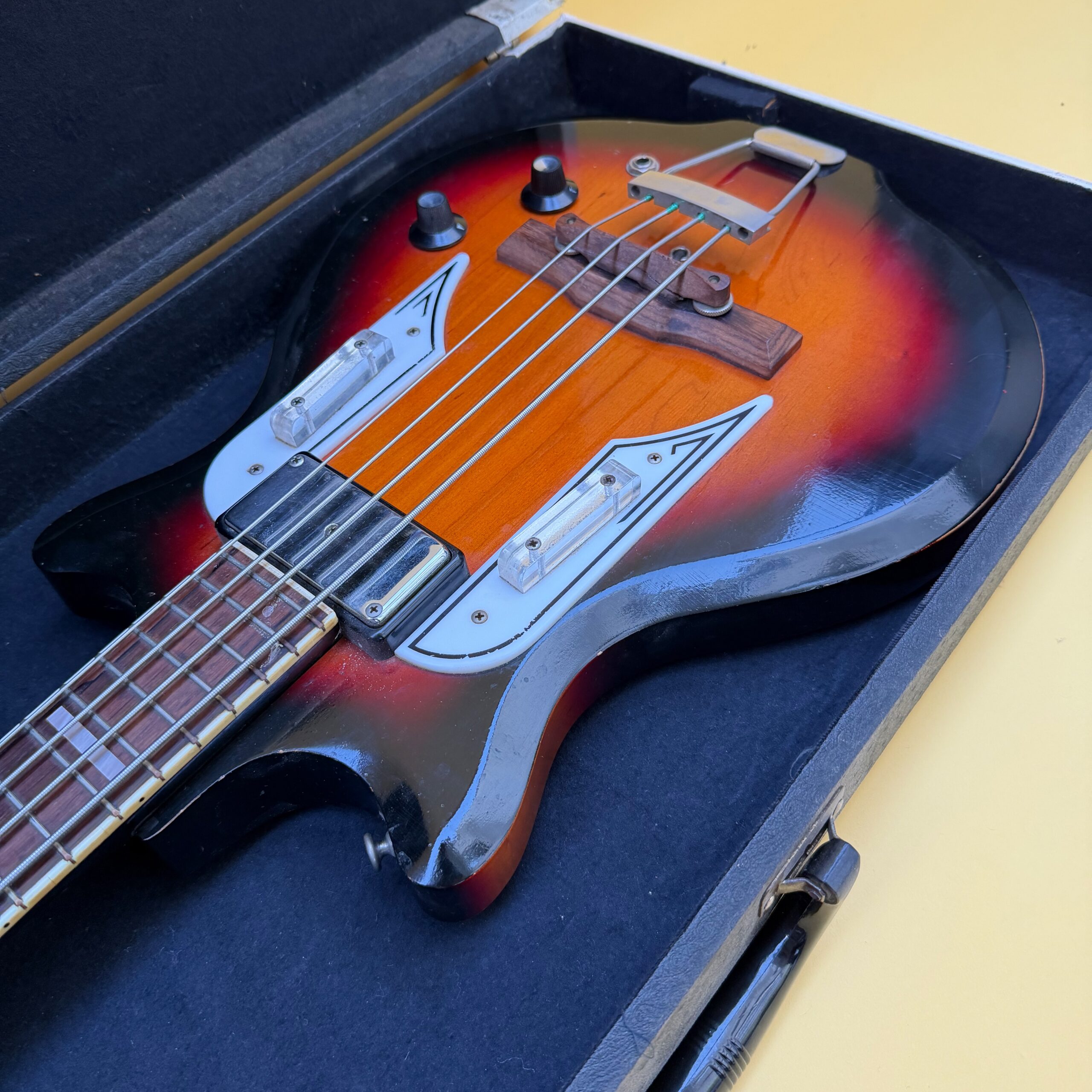 1962 Airline Pocket Bass 3TSB - 8
