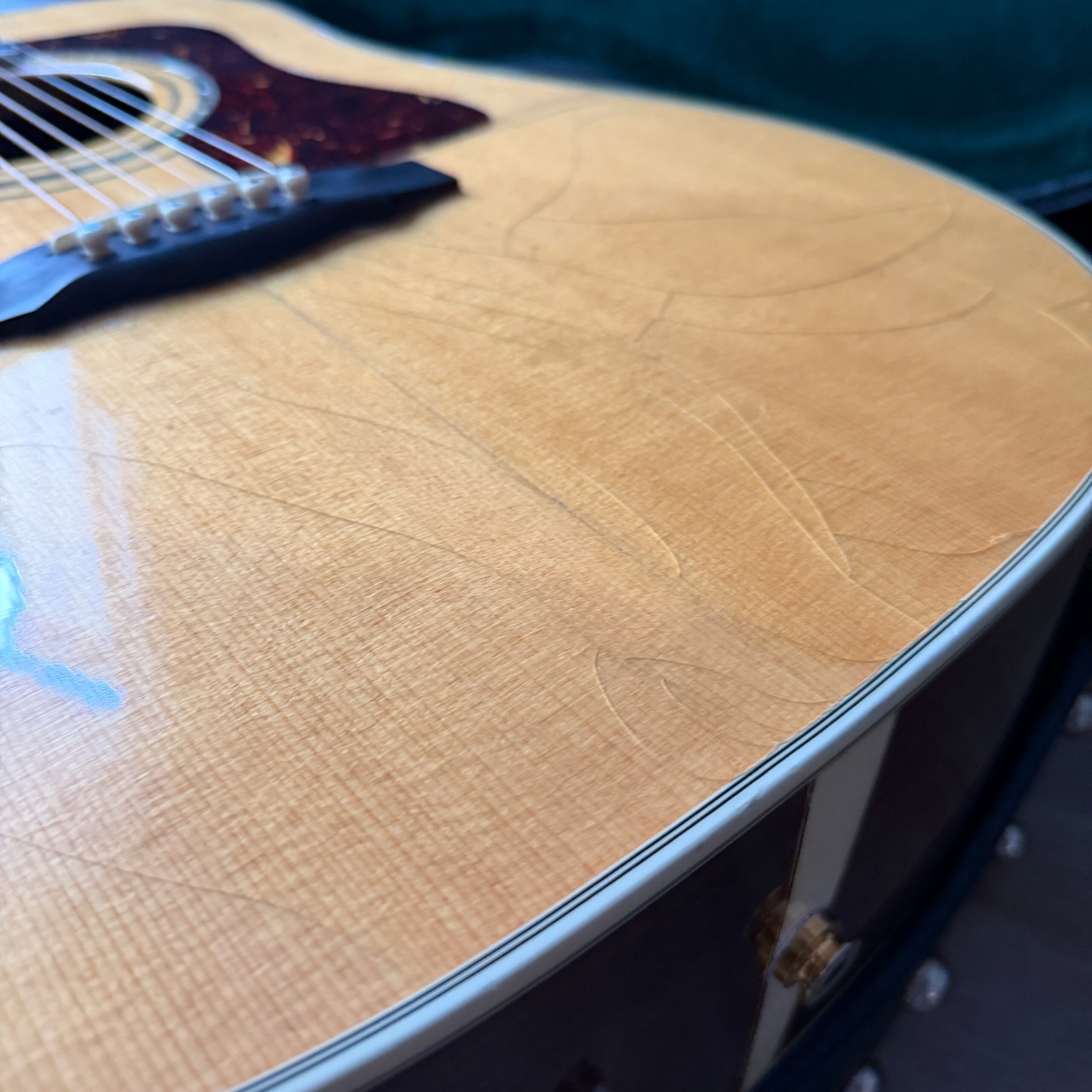 2005 Guild D55 - 11