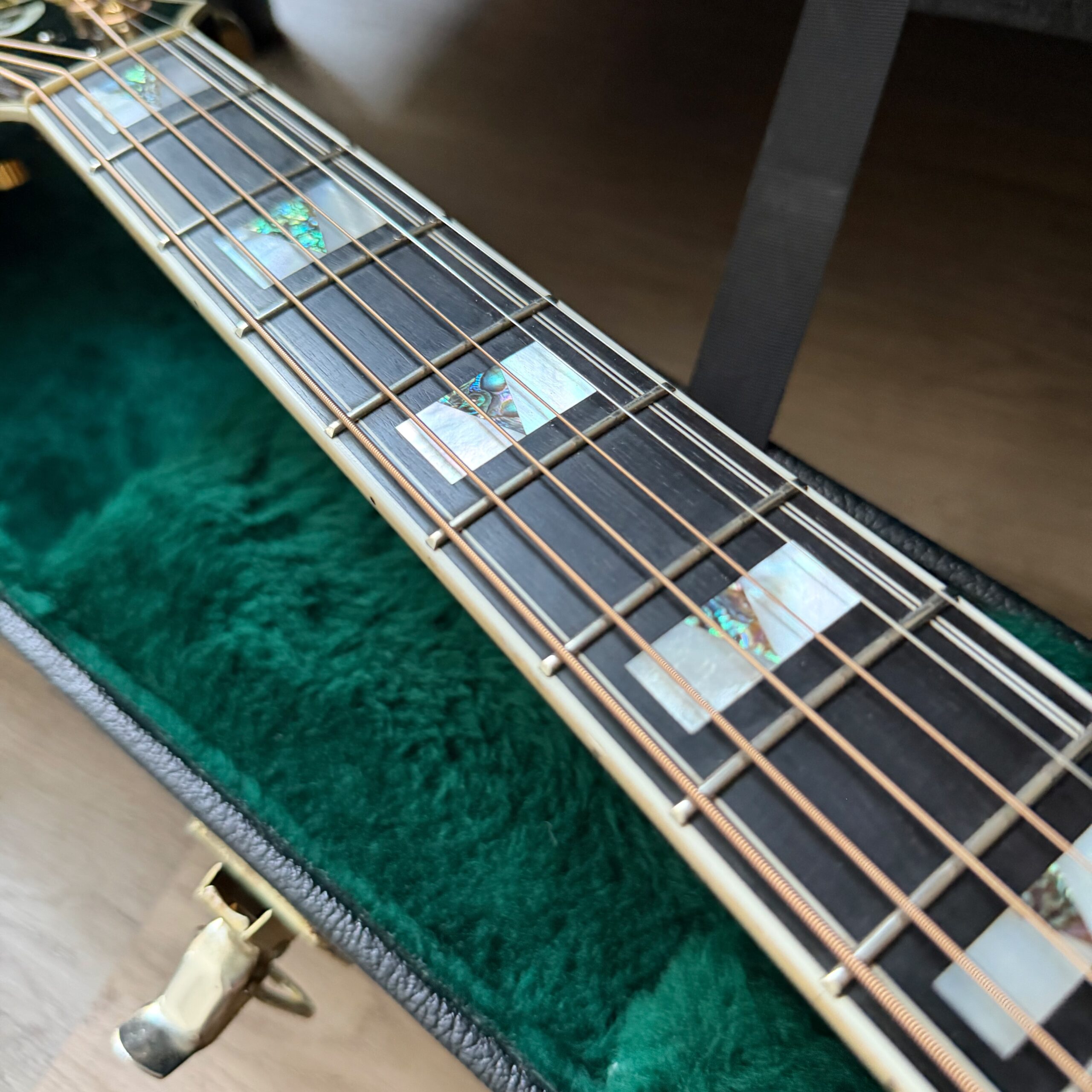 2005 Guild D55 - 12