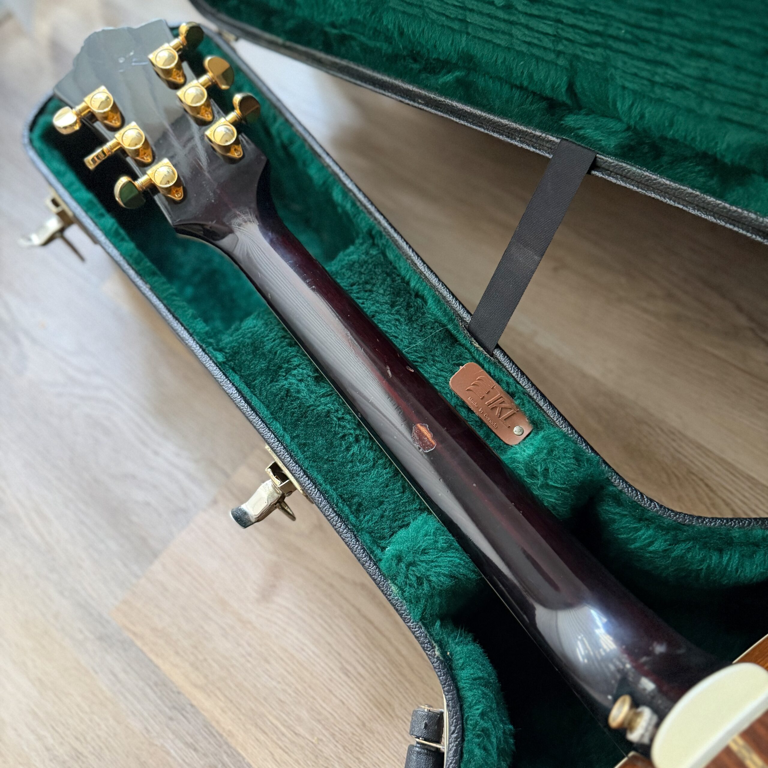 2005 Guild D55 - 17