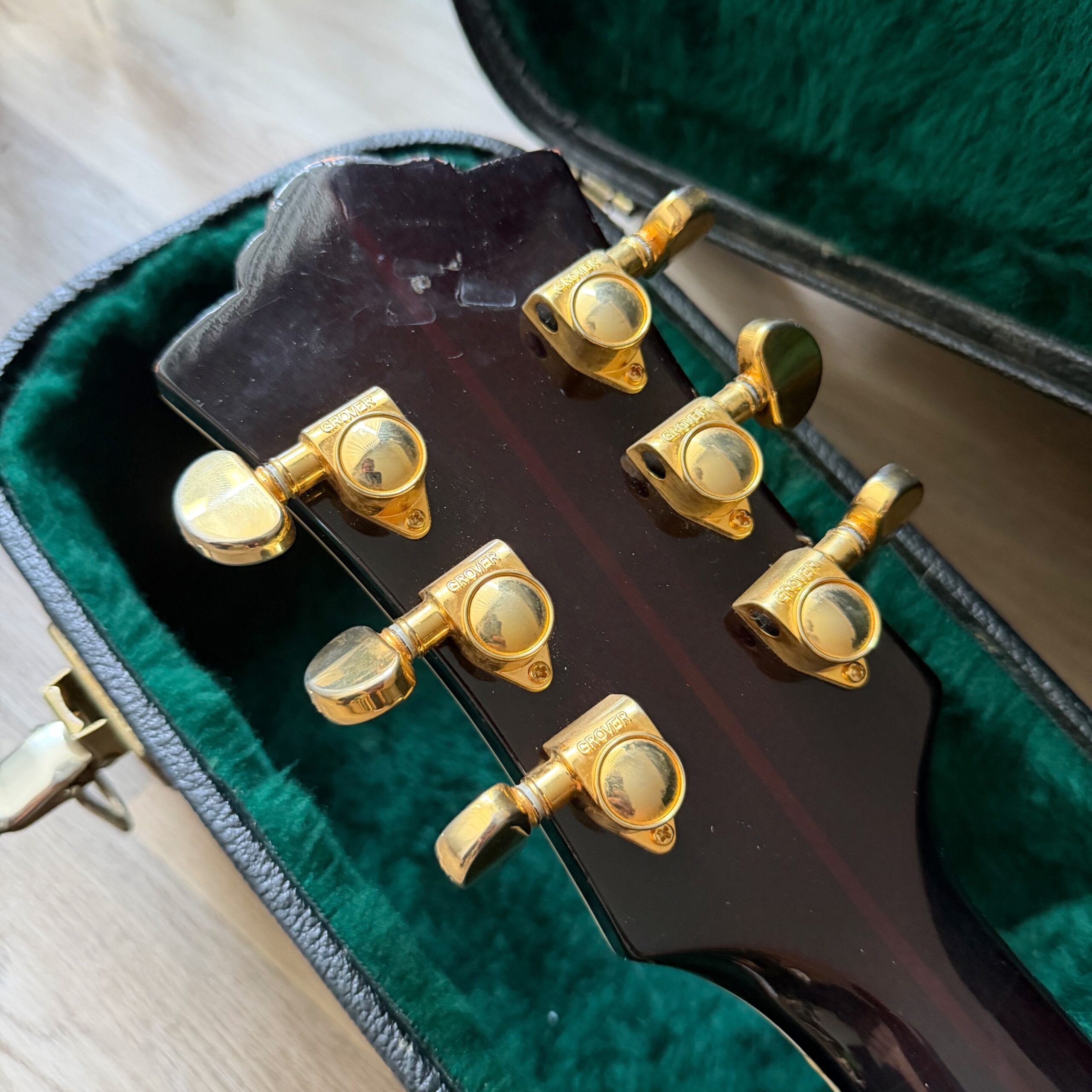 2005 Guild D55 - 19