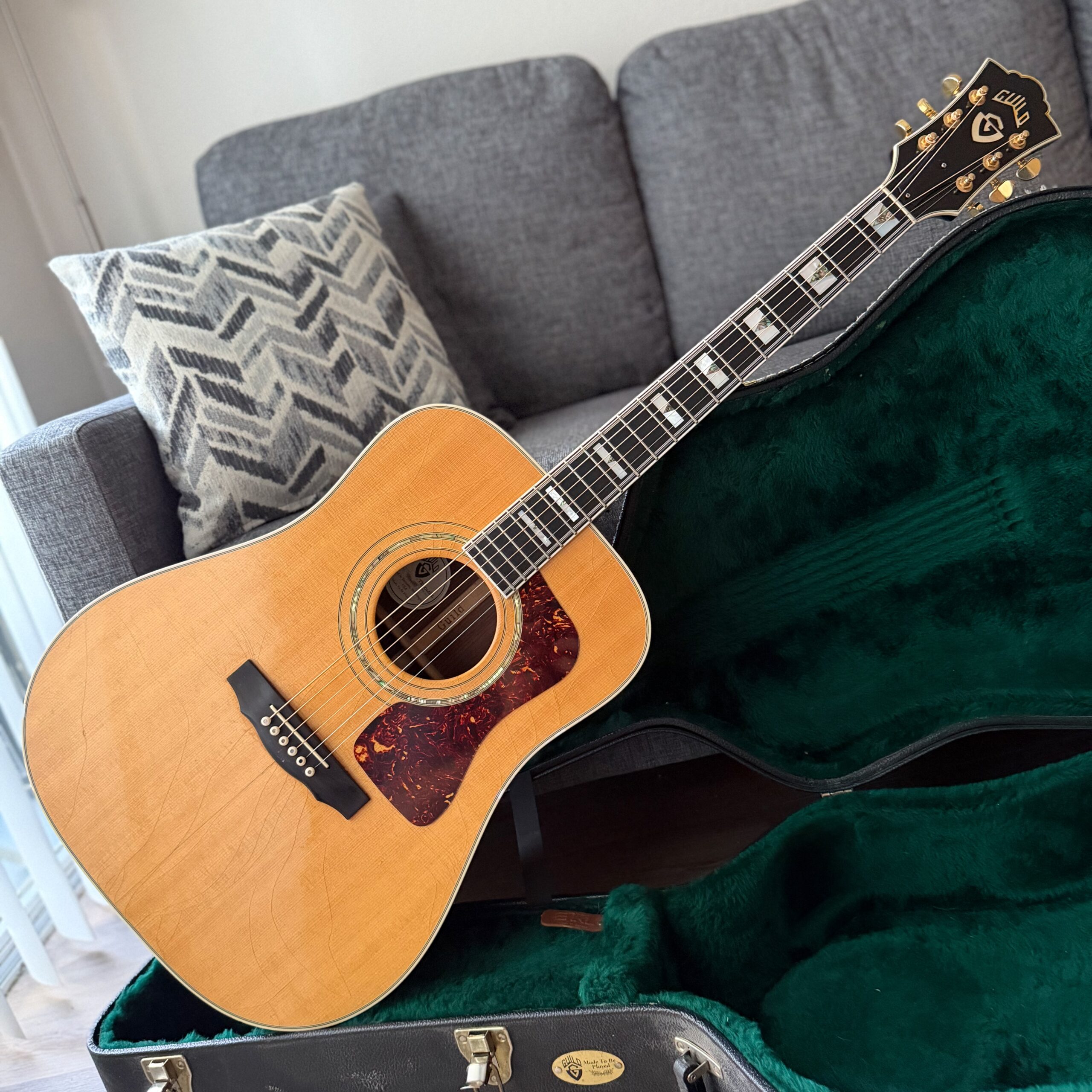 2005 Guild D55 - 20