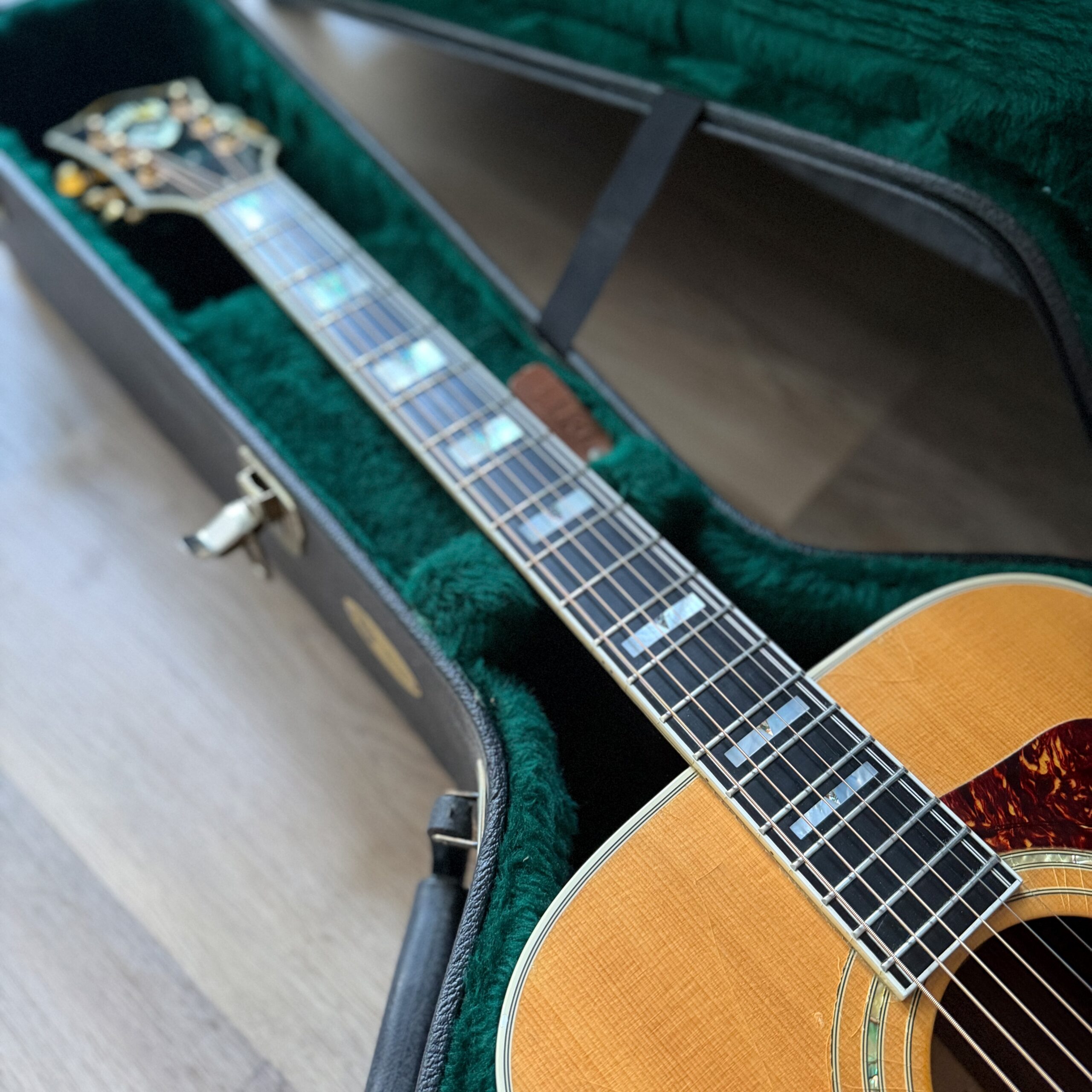 2005 Guild D55 - 5