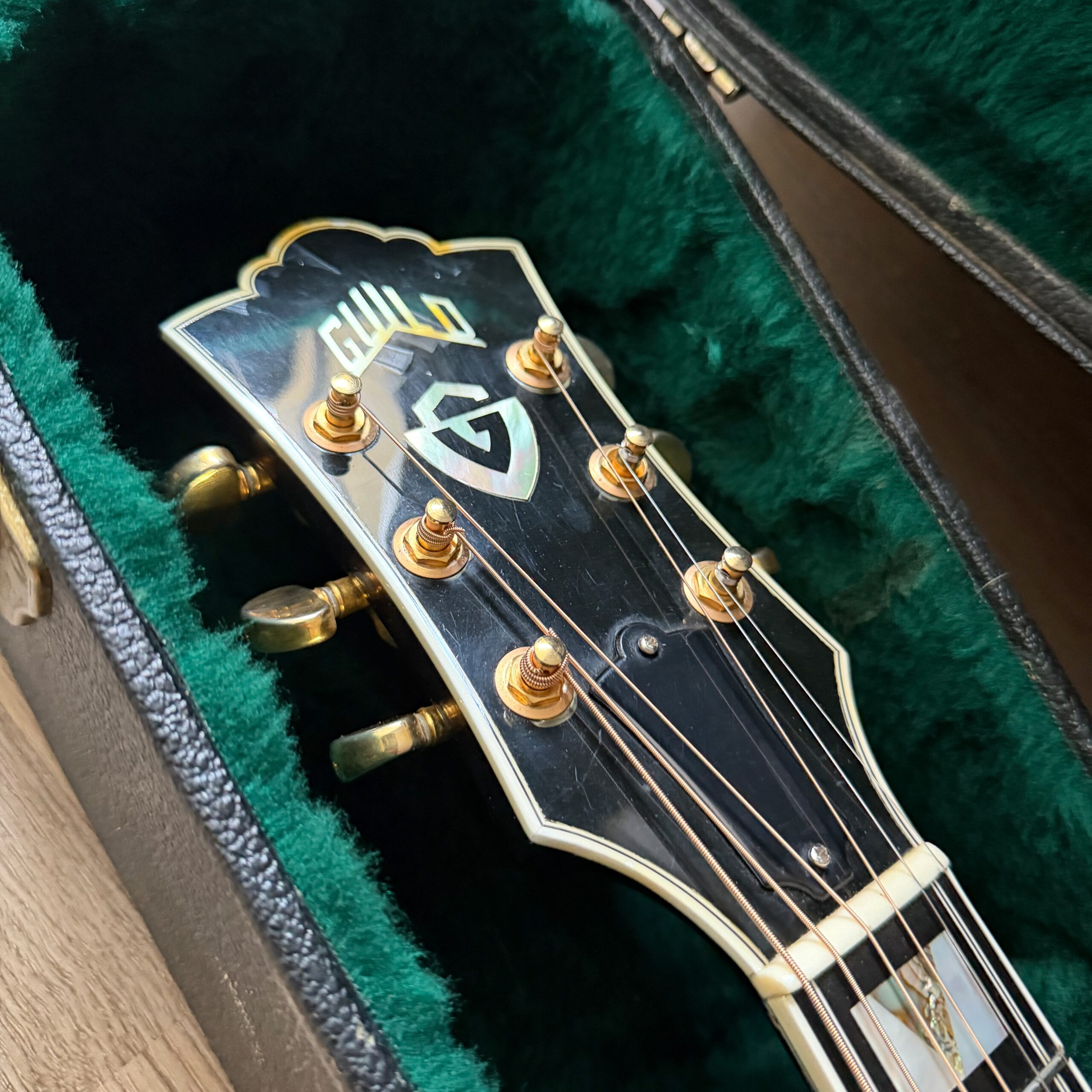 2005 Guild D55 - 6