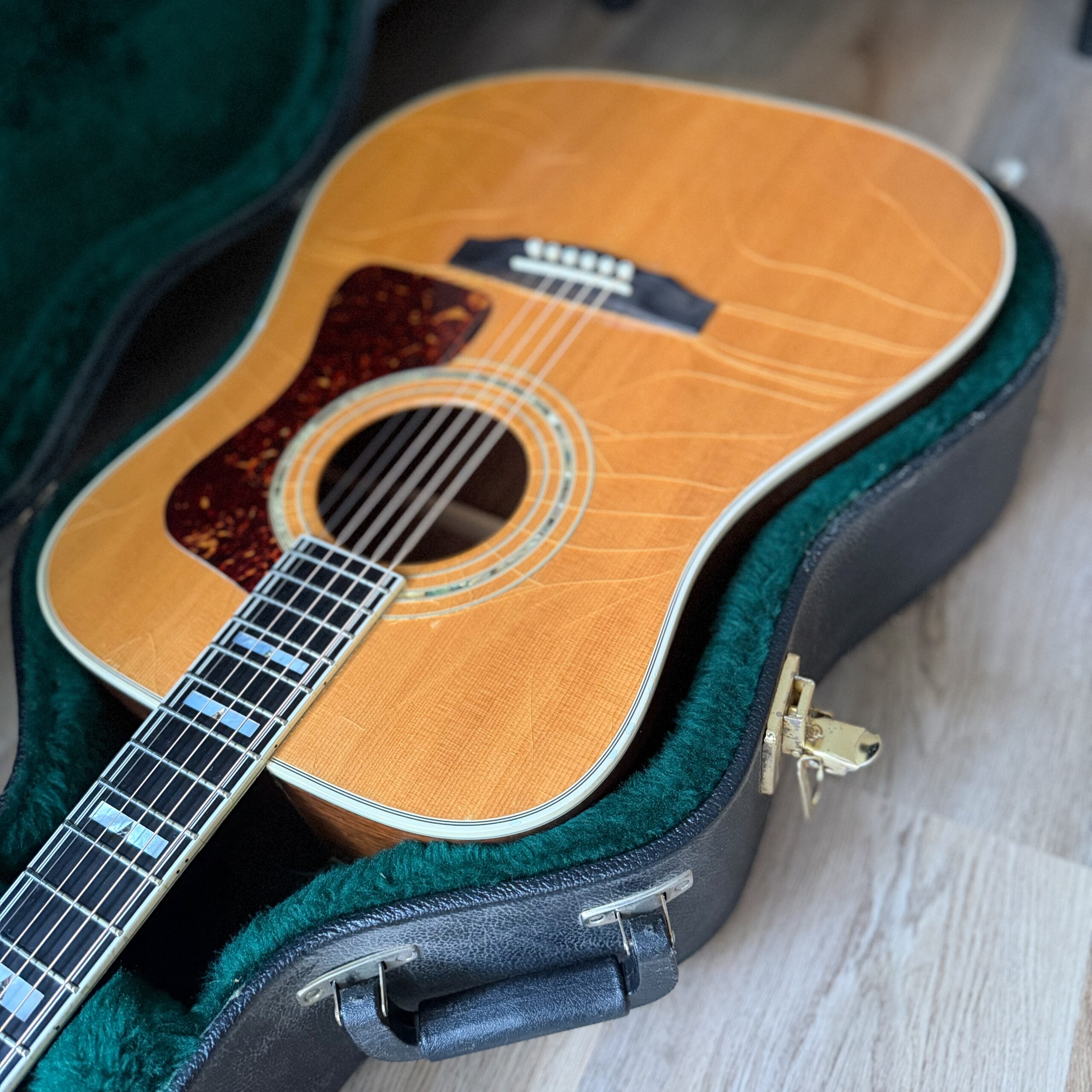 2005 Guild D55 - 7