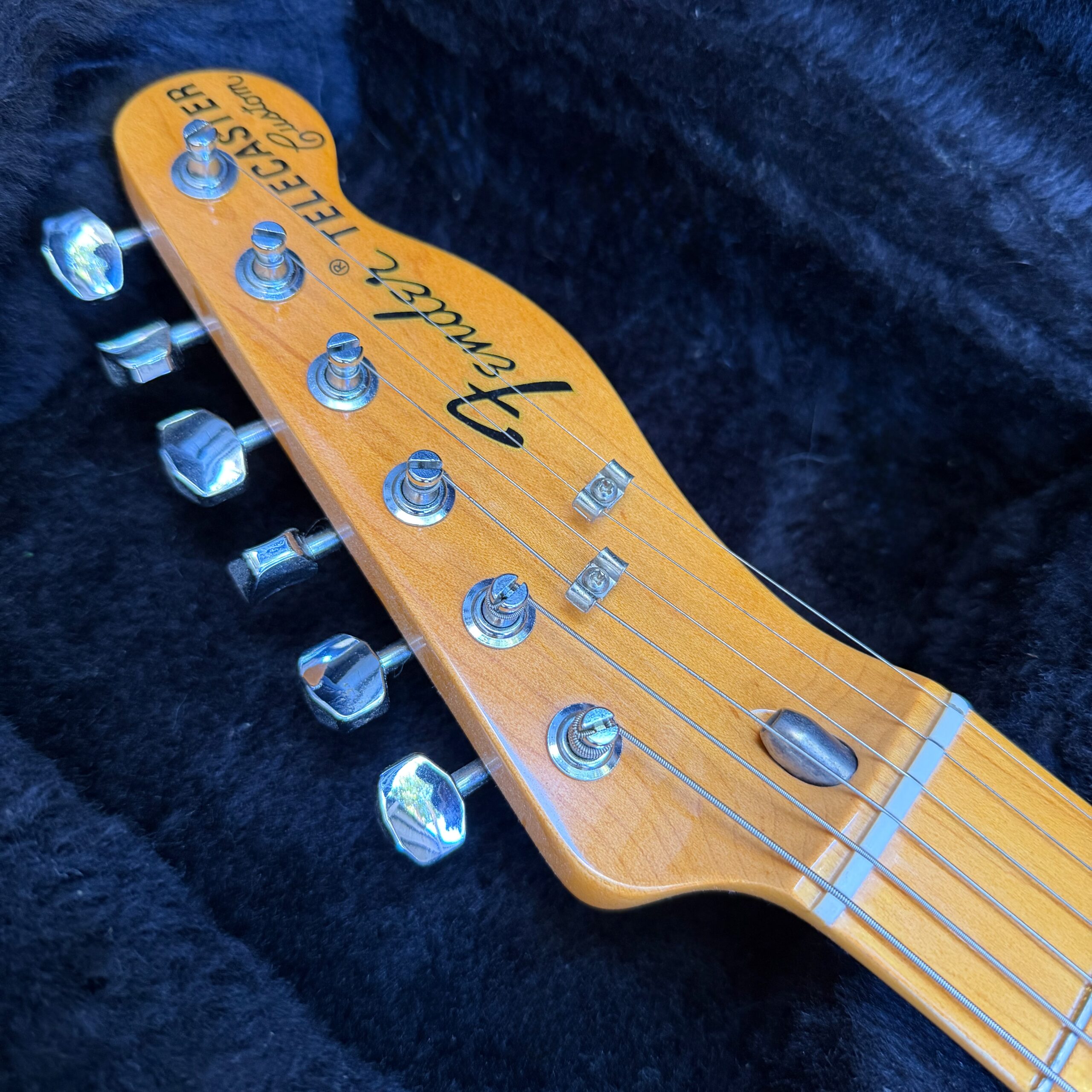 2011 Fender AV72 Telecaster Custom 3TSB - 5