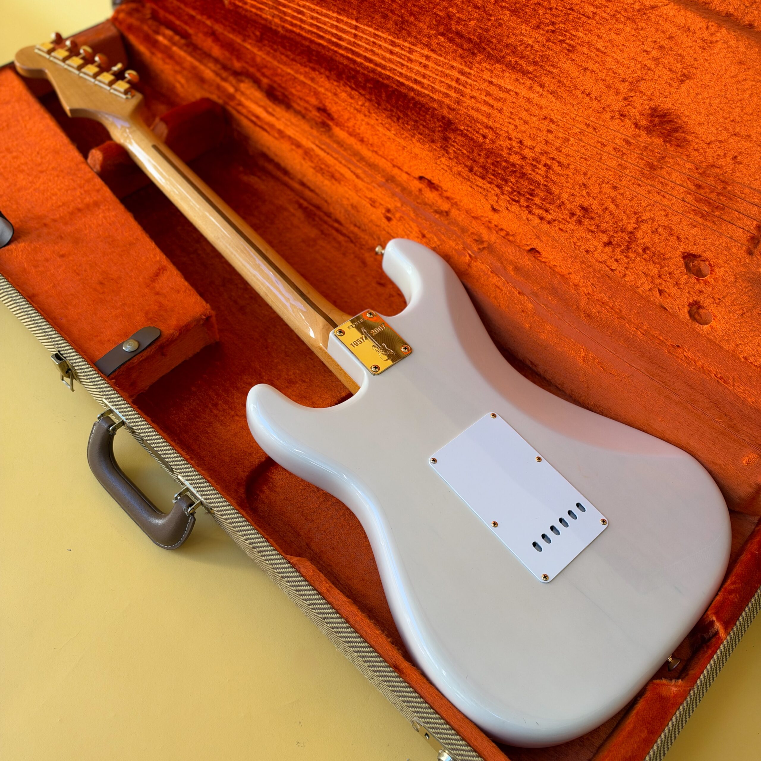 2007 Fender 50th Anniv Mary Kay Stratocaster Blonde - 12