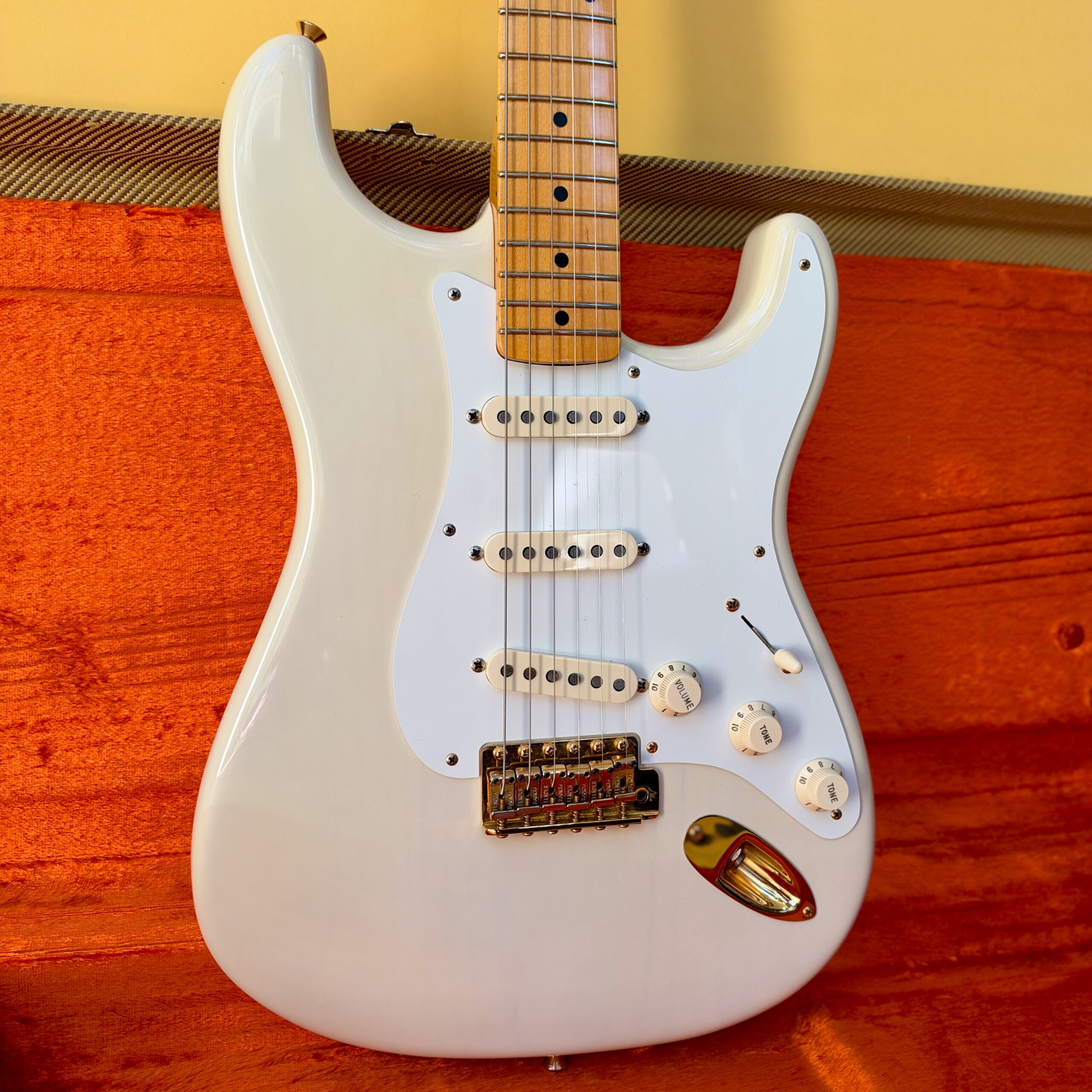 2007 Fender 50th Anniv Mary Kay Stratocaster Blonde - 19